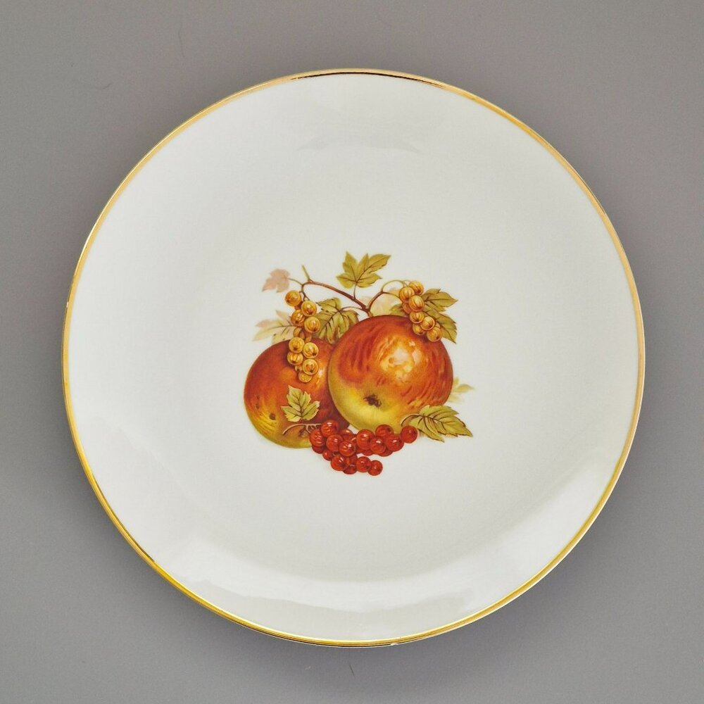 Vintage German Fruit Apple Motif Dinner Plates, Gold Trim, Fall Autumn Kitchen